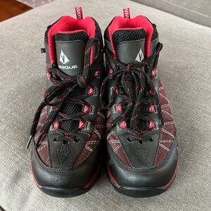 Vasque Men's Monolith hiking boots red and black. size 10 NEW. No box.